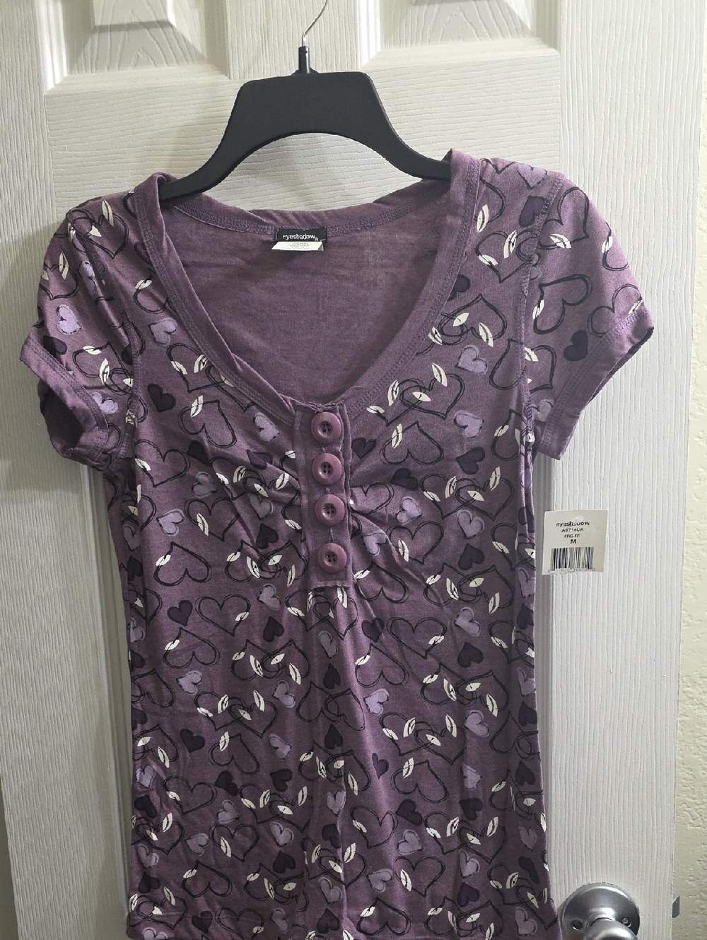 Eyeshadow Lavender Heart-Print Scoop Henley Tee